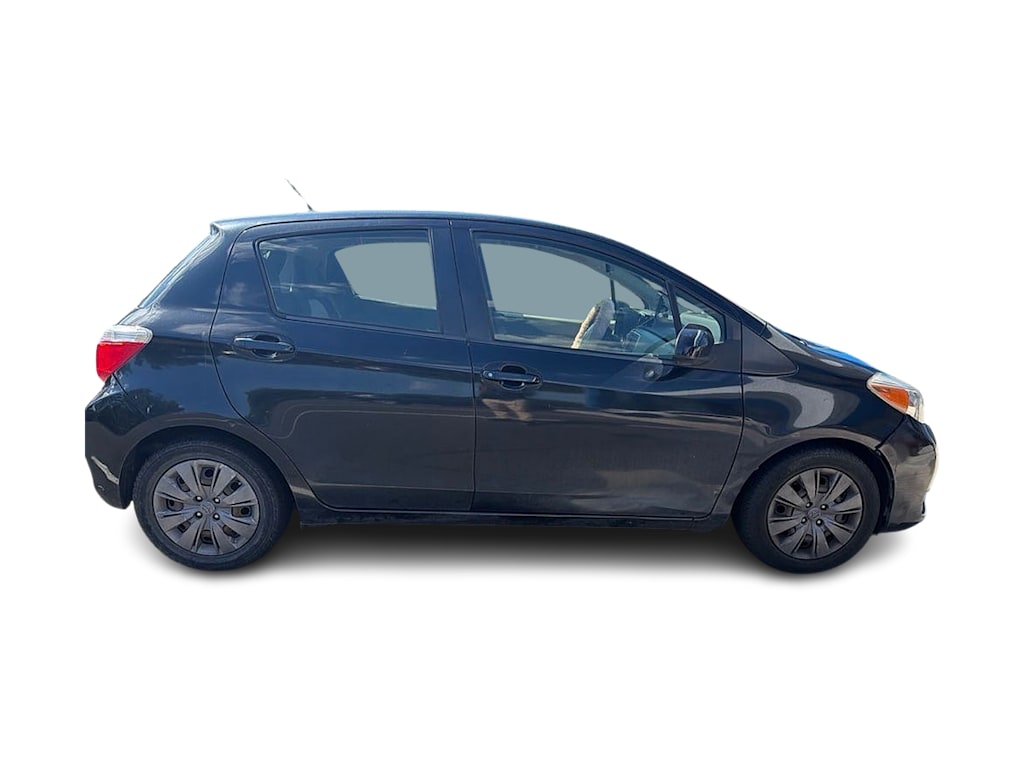 Thumbnail: 2013 Toyota Yaris - 13