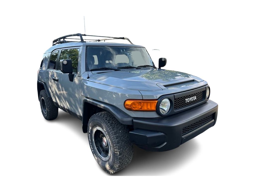 Thumbnail: 2013 Toyota FJ Cruiser - 3