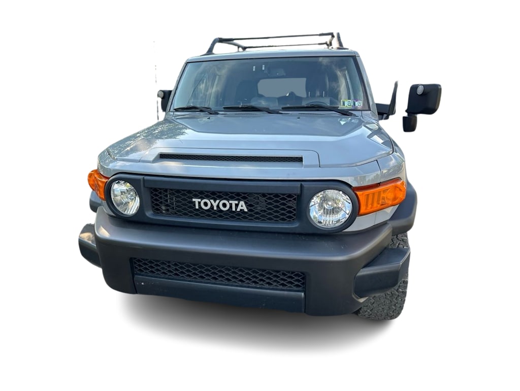 Thumbnail: 2013 Toyota FJ Cruiser - 5