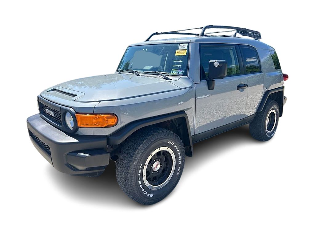 Thumbnail: 2013 Toyota FJ Cruiser - 22