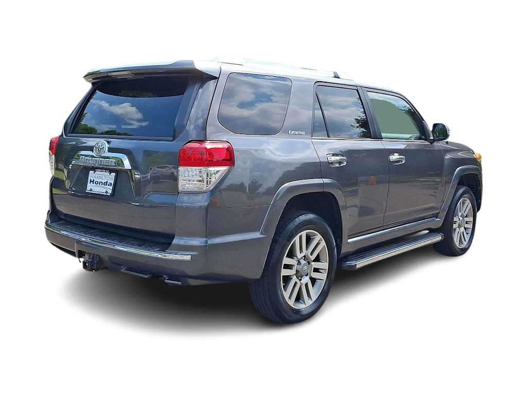 Thumbnail: 2011 Toyota 4Runner - 25