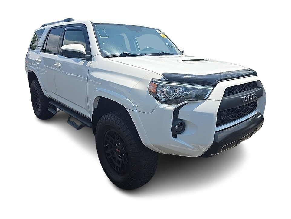 Thumbnail: 2018 Toyota 4Runner - 10