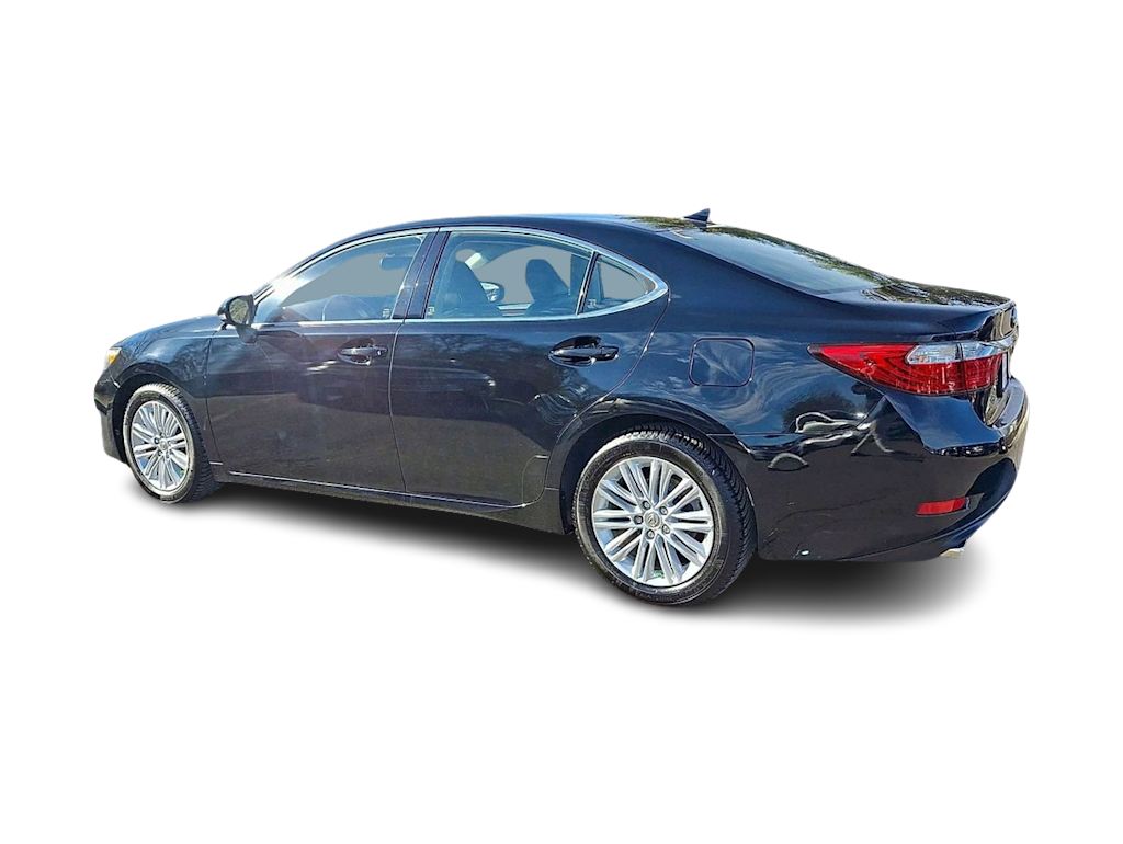 Thumbnail: 2014 Lexus ES - 4
