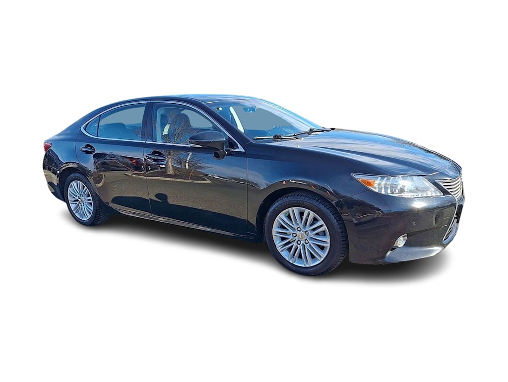 Thumbnail: 2014 Lexus ES - 14