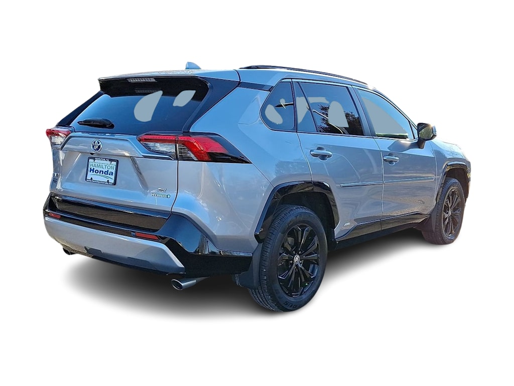 Thumbnail: 2022 Toyota RAV4 - 25