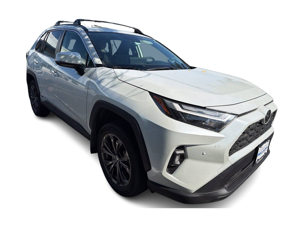 Thumbnail: 2025 Toyota RAV4 - 13