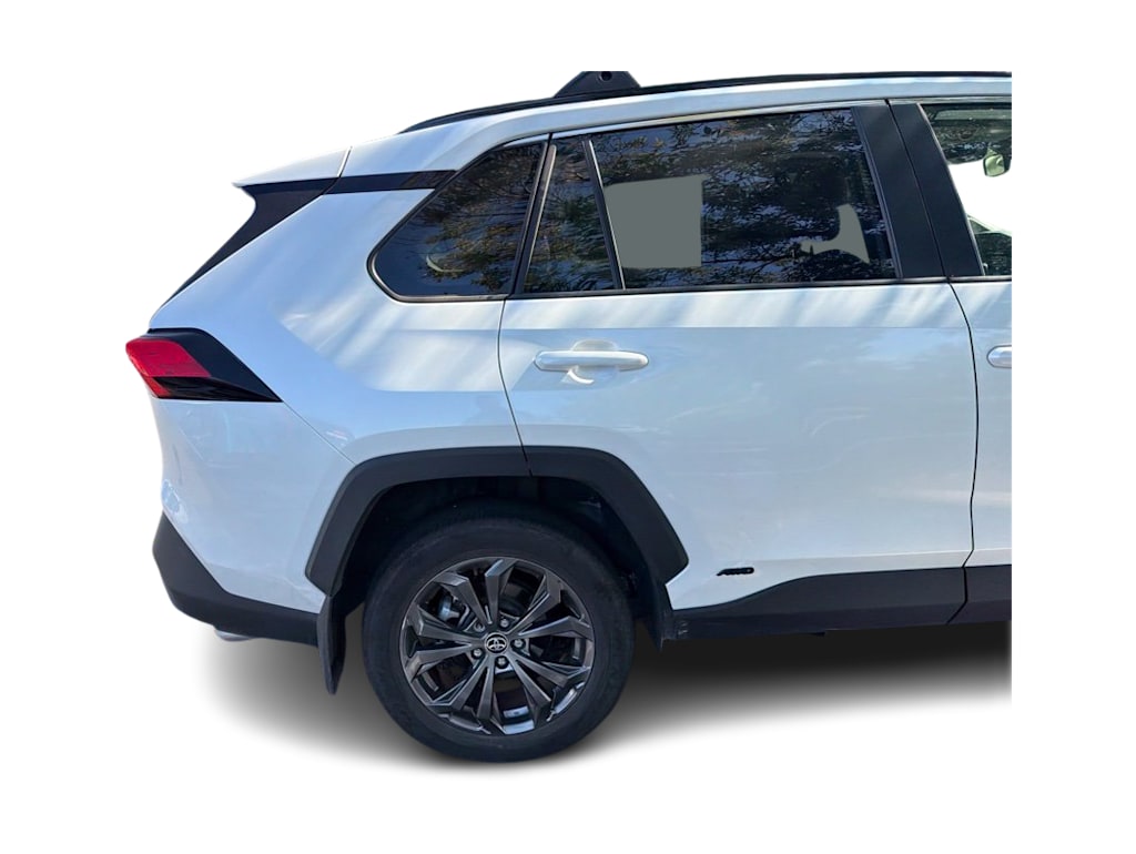 Thumbnail: 2025 Toyota RAV4 - 16