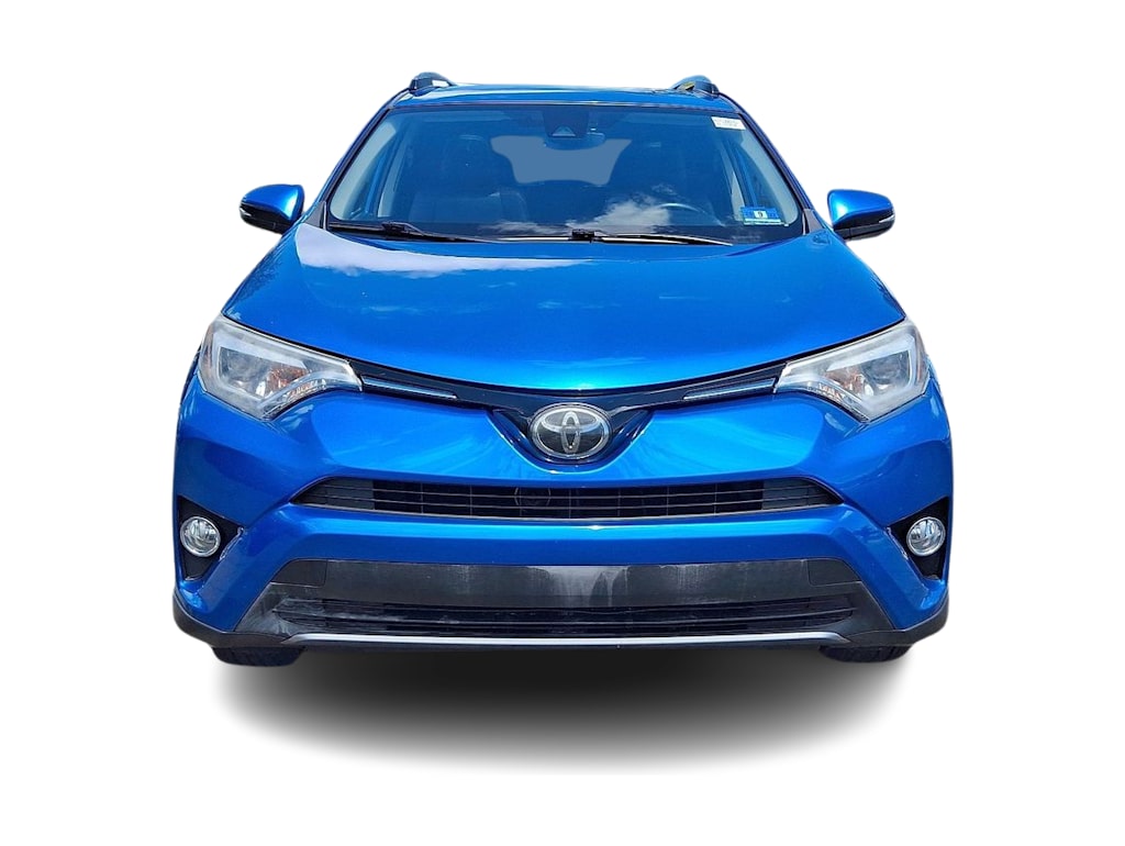 Thumbnail: 2017 Toyota RAV4 - 28