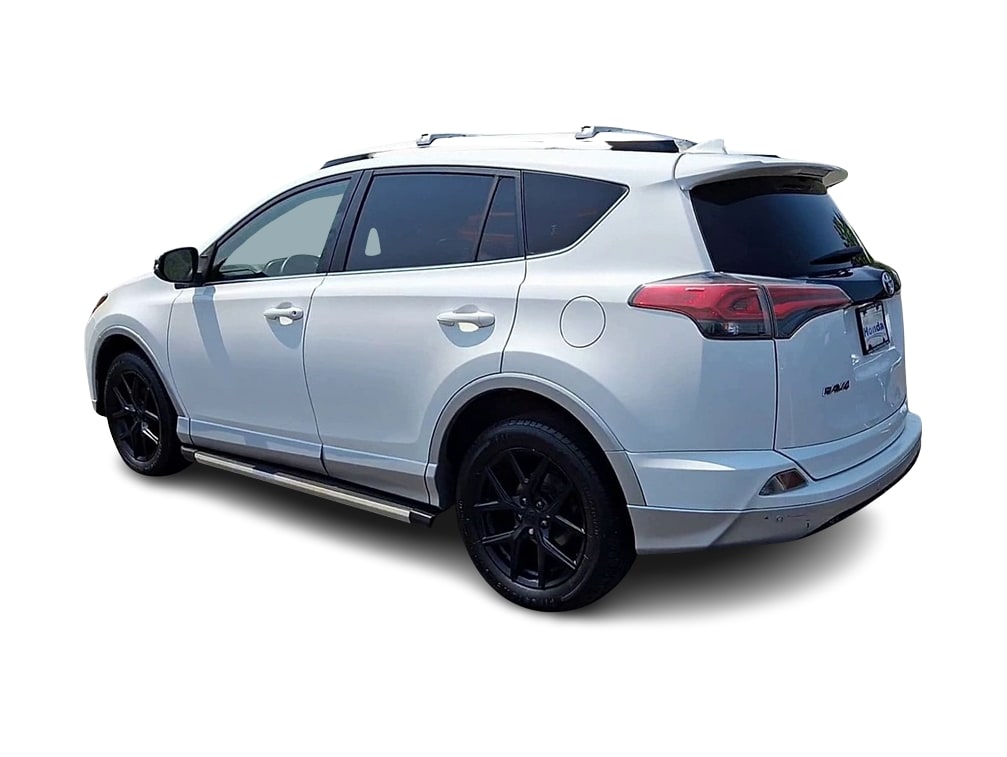 Thumbnail: 2016 Toyota RAV4 - 4