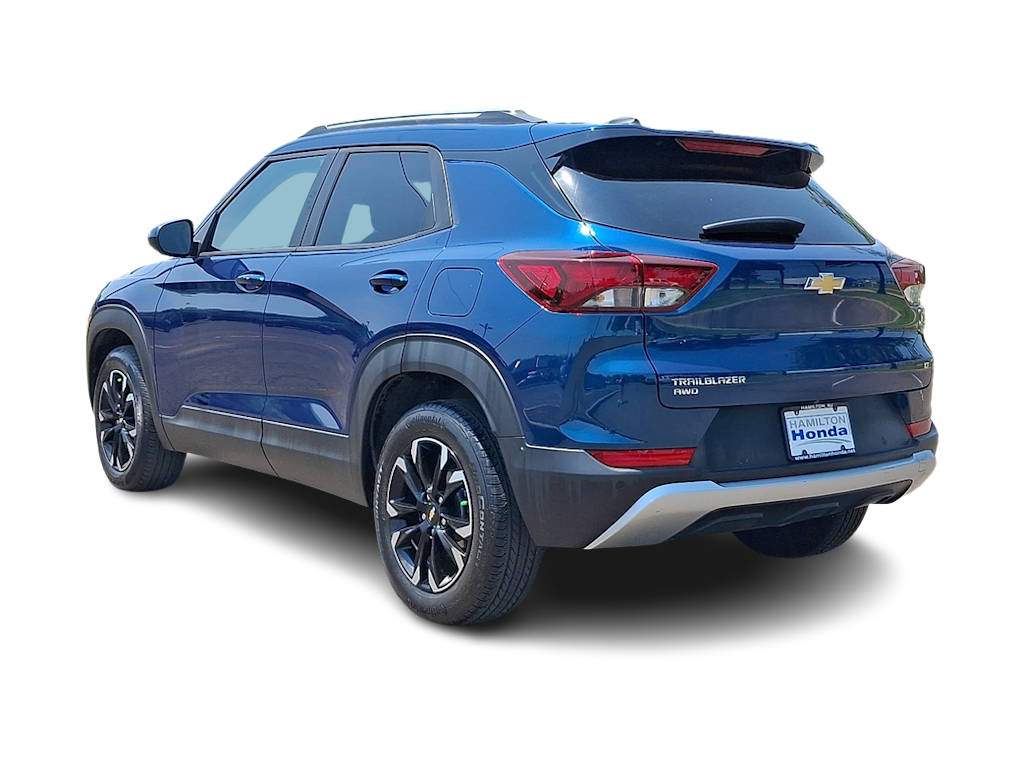 Thumbnail: 2021 Chevrolet TrailBlazer - 3