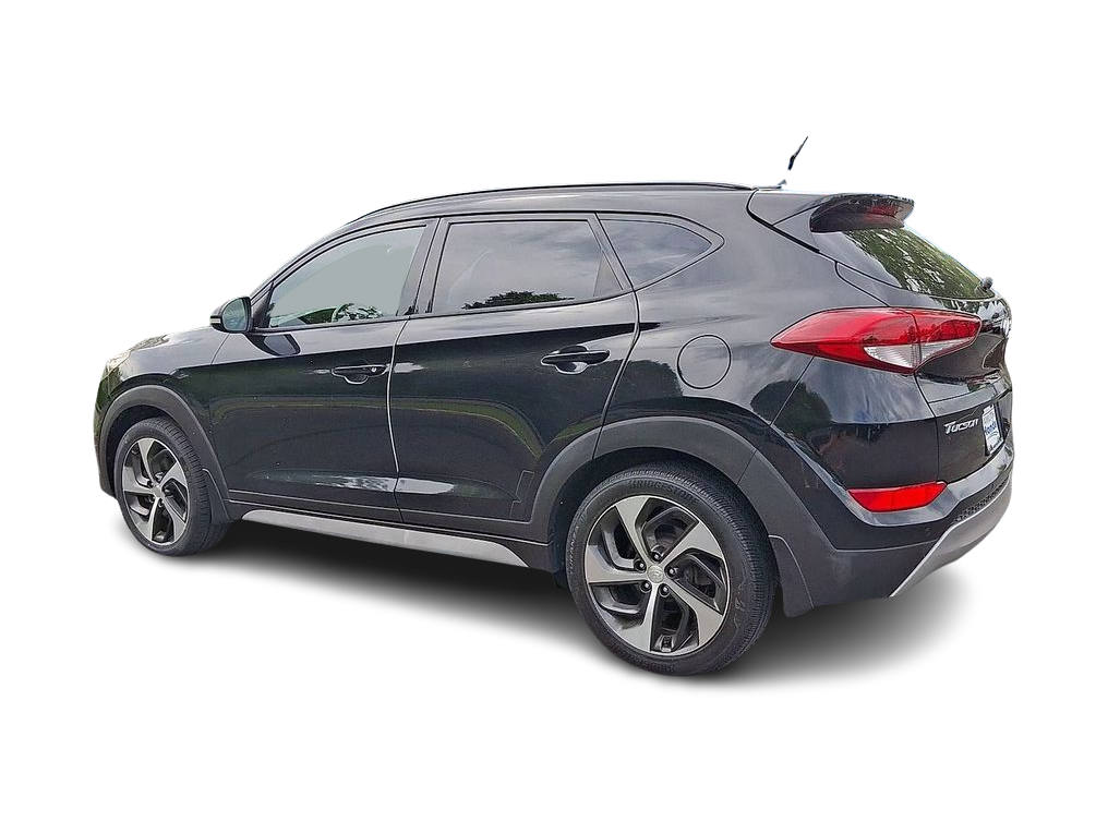 Thumbnail: 2017 Hyundai Tucson - 4