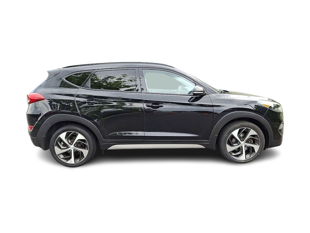 Thumbnail: 2017 Hyundai Tucson - 16