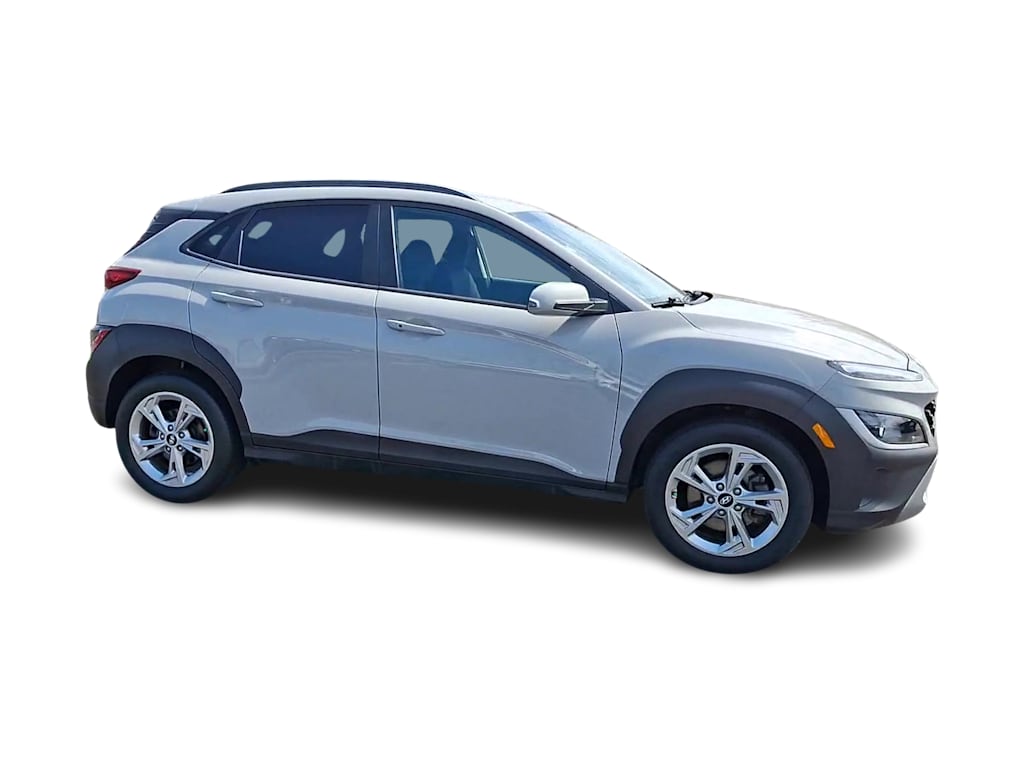 2022 Hyundai Kona SEL 18