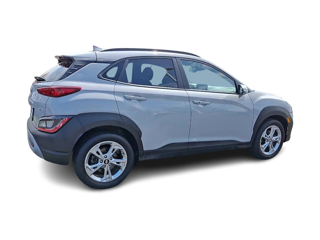2022 Hyundai Kona SEL 17