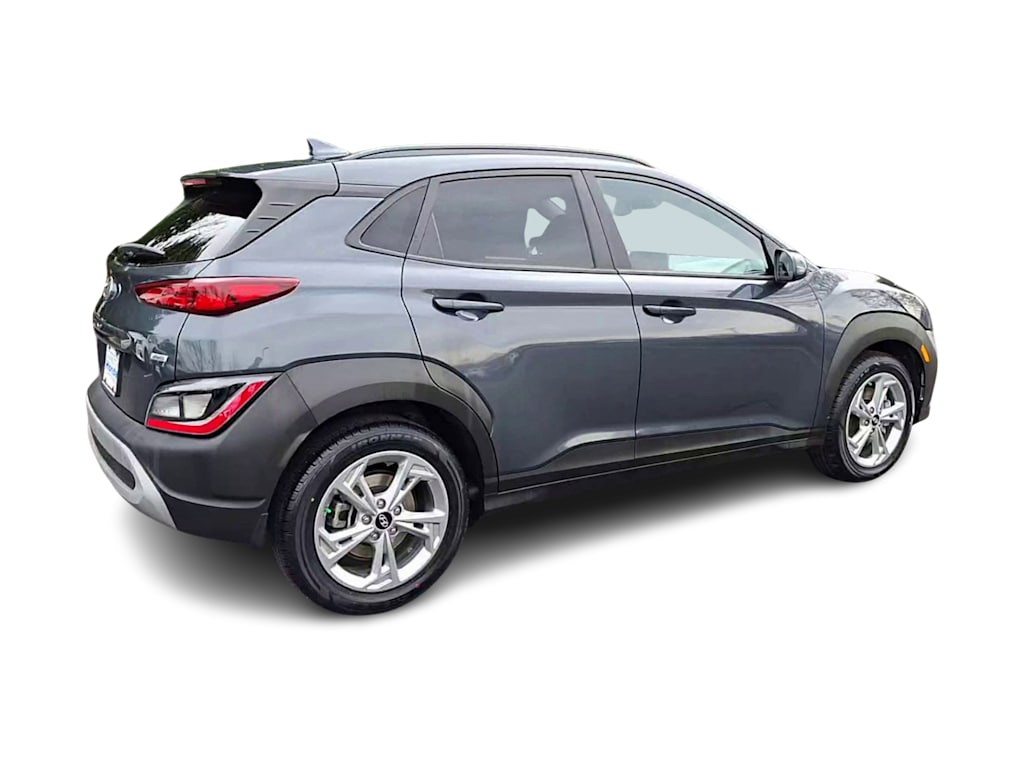 2022 Hyundai Kona SEL 17