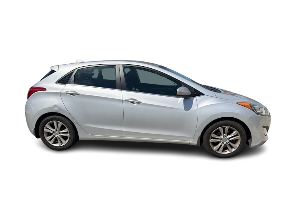 Thumbnail: 2013 Hyundai Elantra - 15