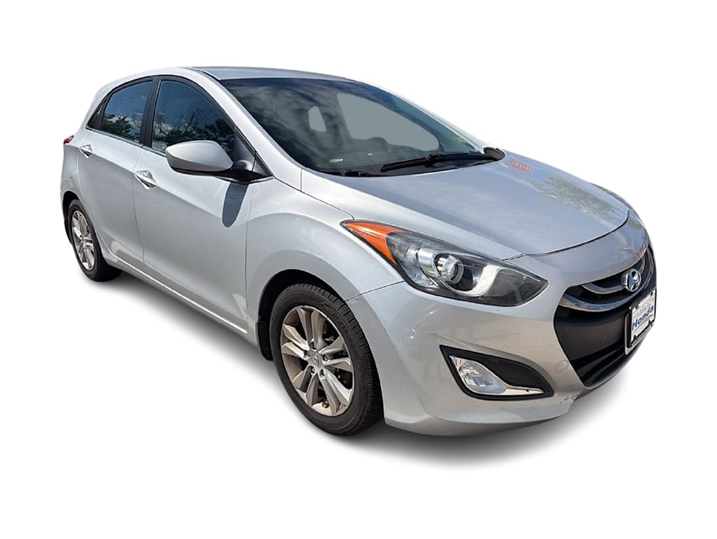 Thumbnail: 2013 Hyundai Elantra - 13