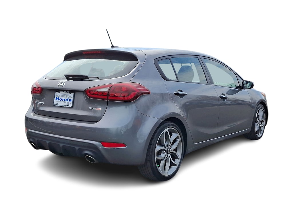 2016 Kia Forte SX 26