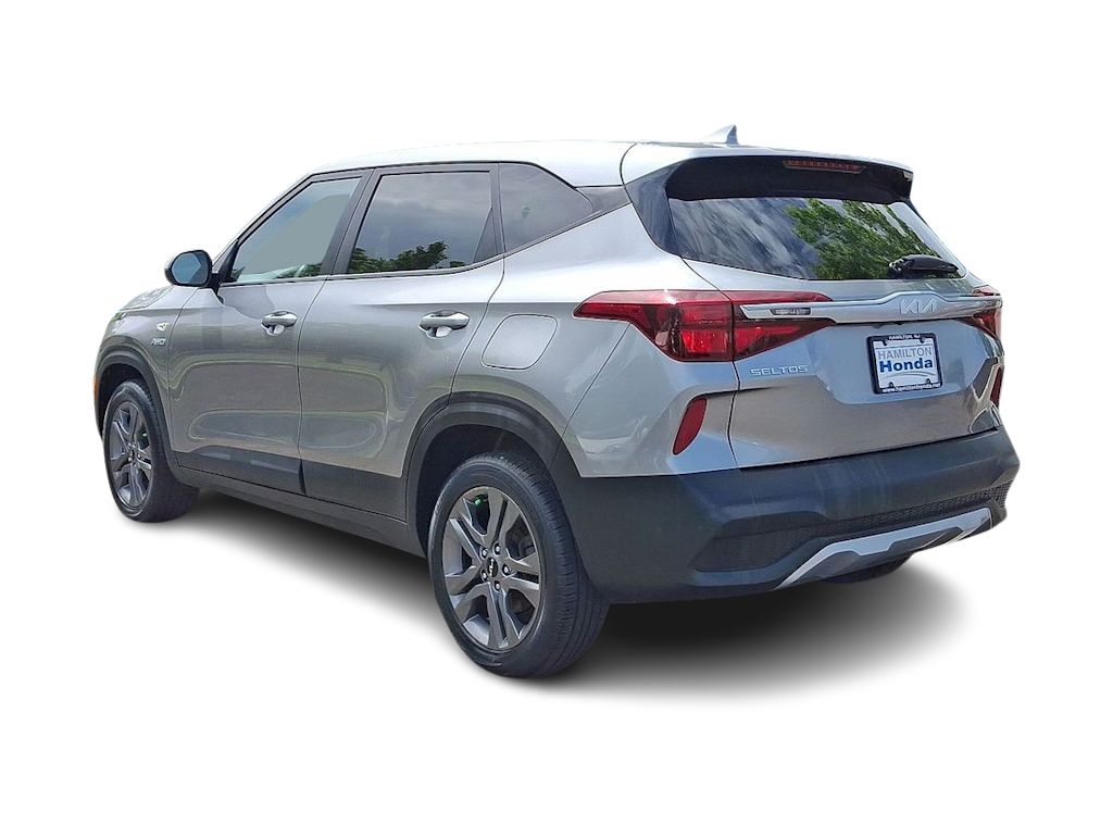 Thumbnail: 2023 Kia Seltos - 23