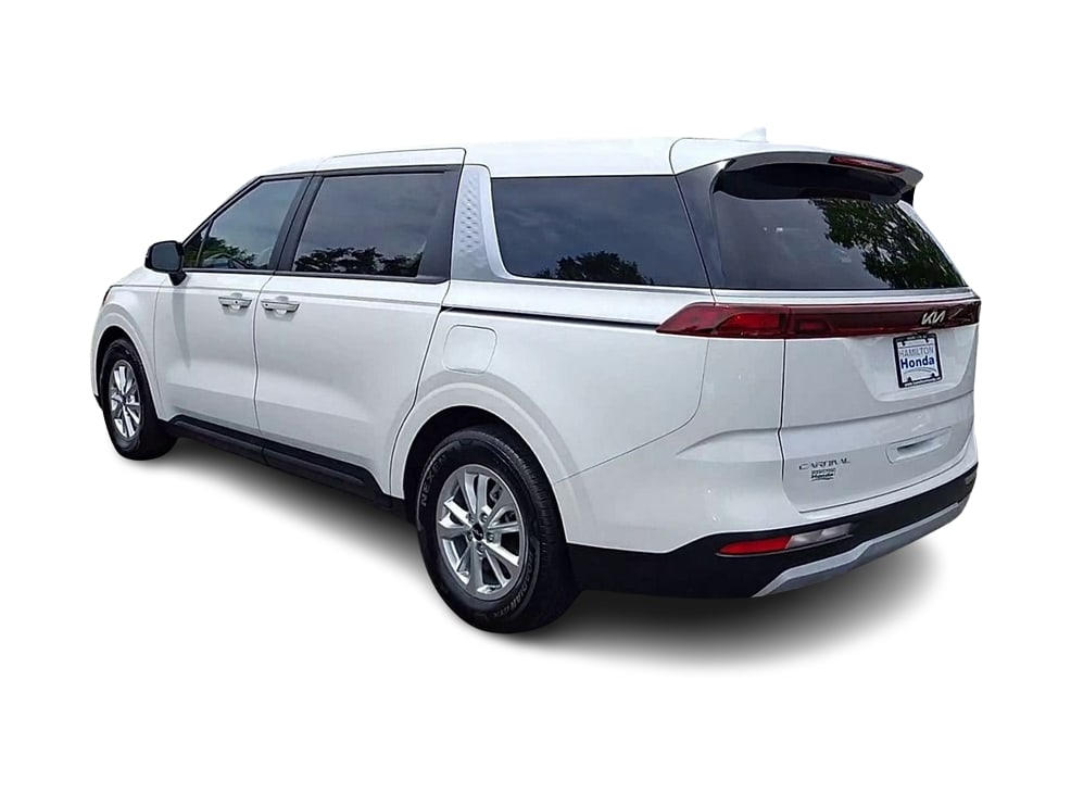Thumbnail: 2023 Kia Carnival - 4