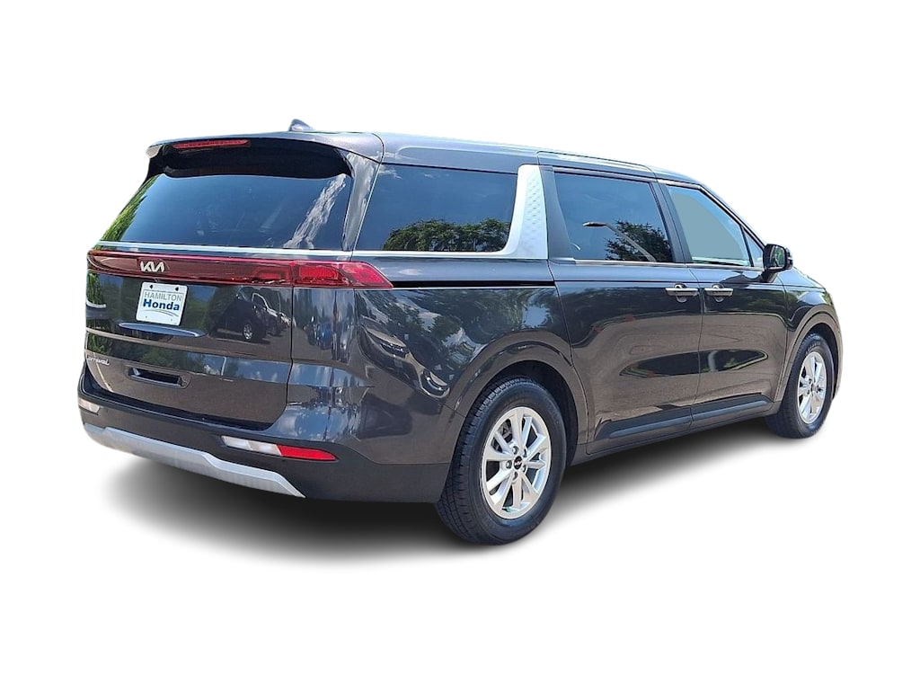 Thumbnail: 2022 Kia Carnival - 25