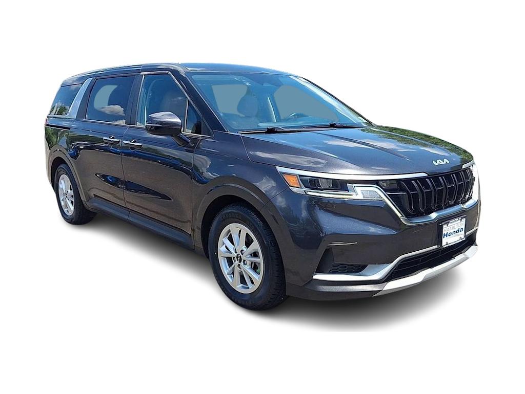 Thumbnail: 2022 Kia Carnival - 14