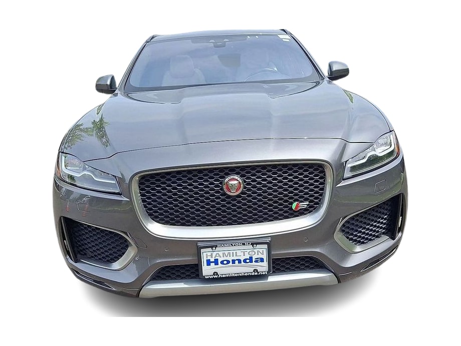 Thumbnail: 2019 Jaguar F-Pace - 6
