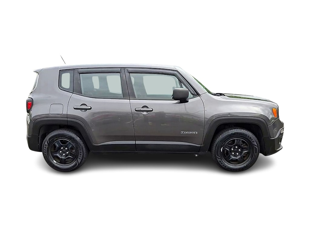 Thumbnail: 2016 Jeep Renegade - 18