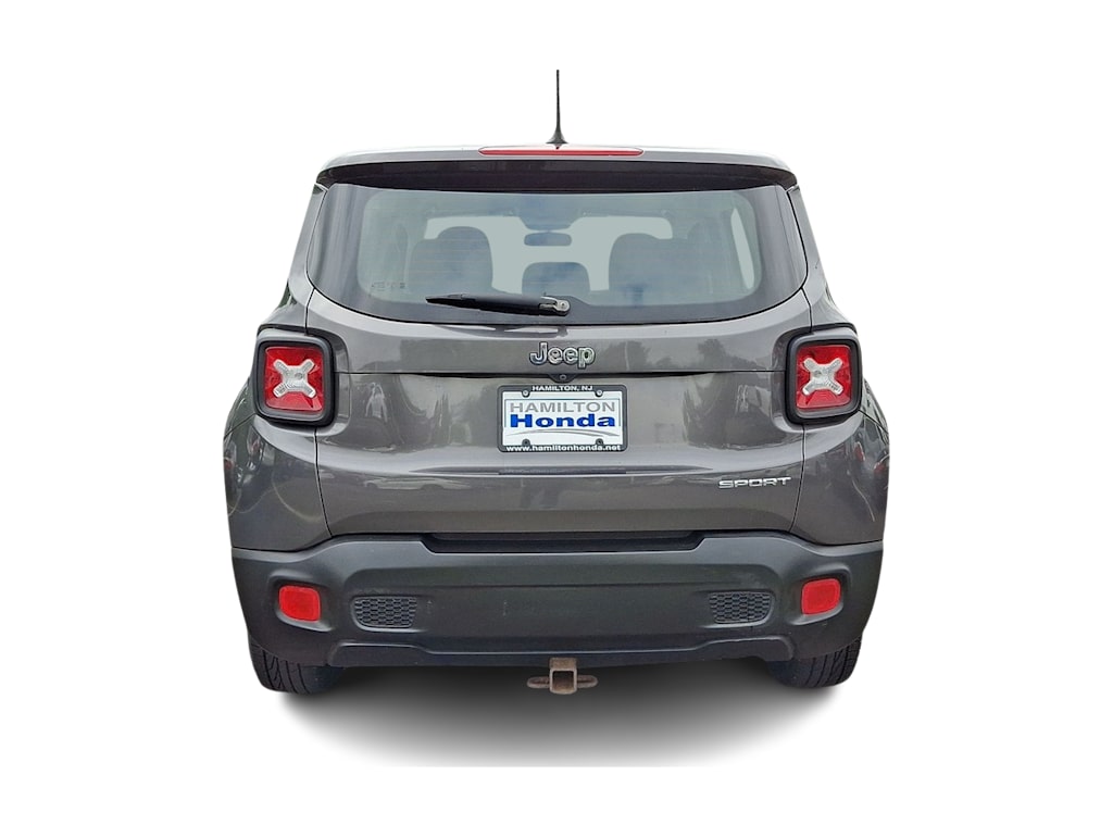 Thumbnail: 2016 Jeep Renegade - 25