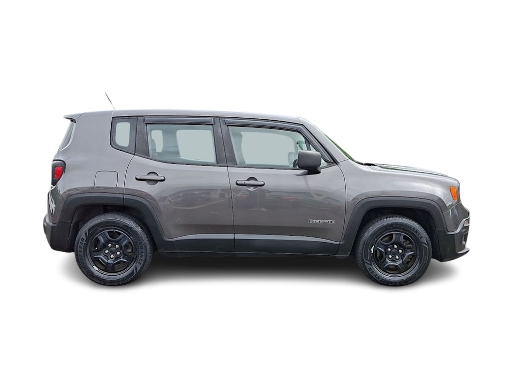 Thumbnail: 2016 Jeep Renegade - 27