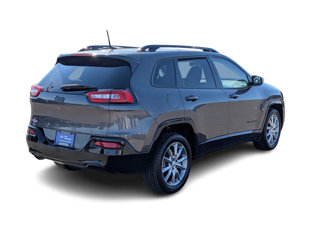 Thumbnail: 2018 Jeep Cherokee - 21