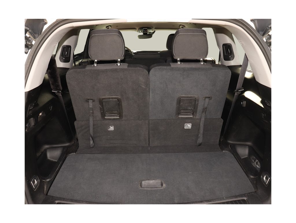 Thumbnail: 2023 Jeep Grand Cherokee L - 18