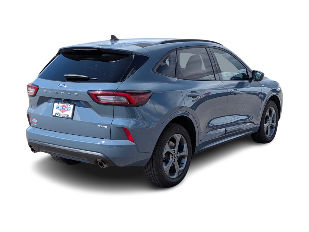 Thumbnail: 2023 Ford Escape - 20