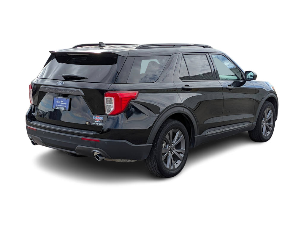 Thumbnail: 2021 Ford Explorer - 21