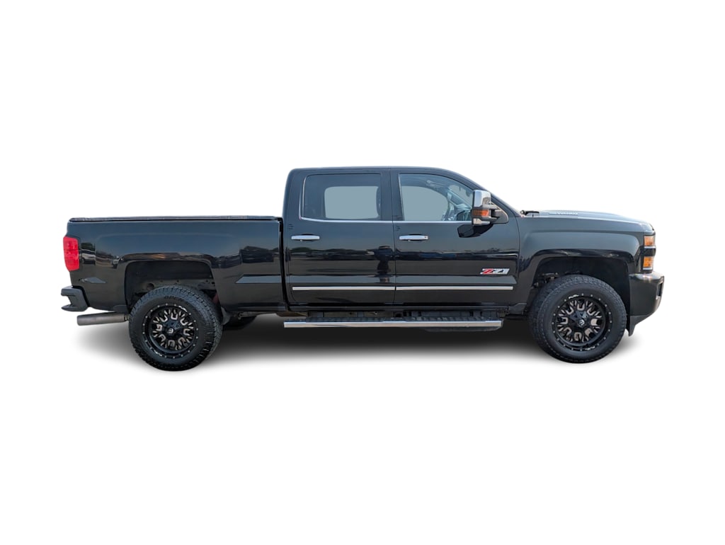 Thumbnail: 2019 Chevrolet Silverado 2500 - 21