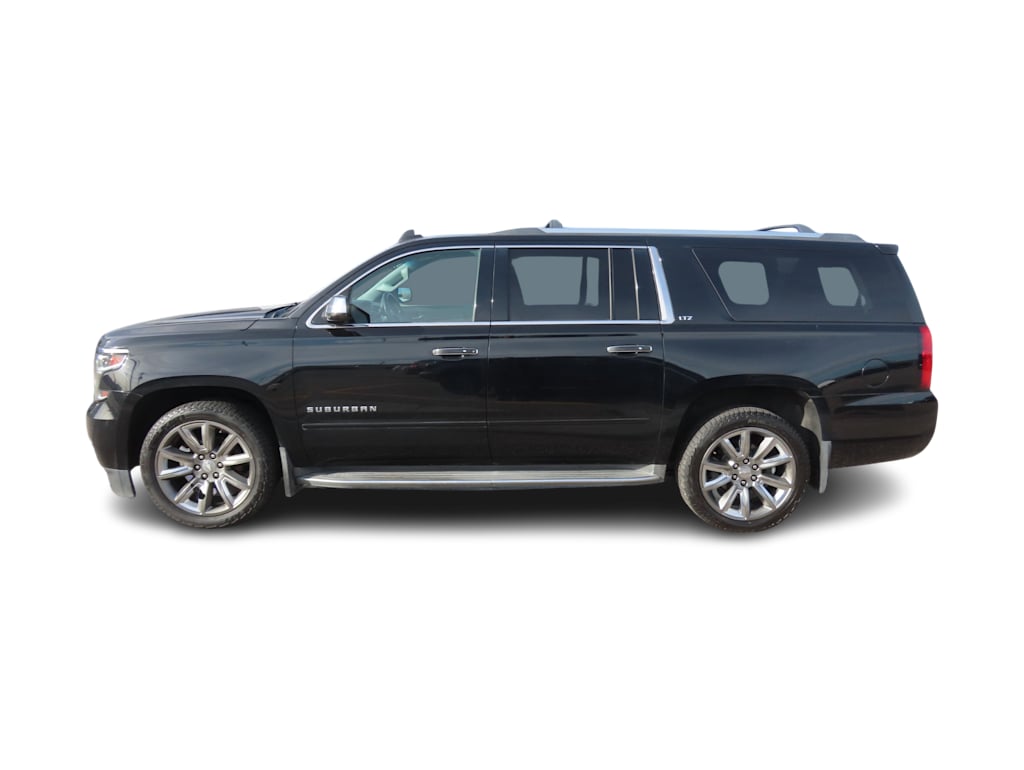 Thumbnail: 2015 Chevrolet Suburban - 3