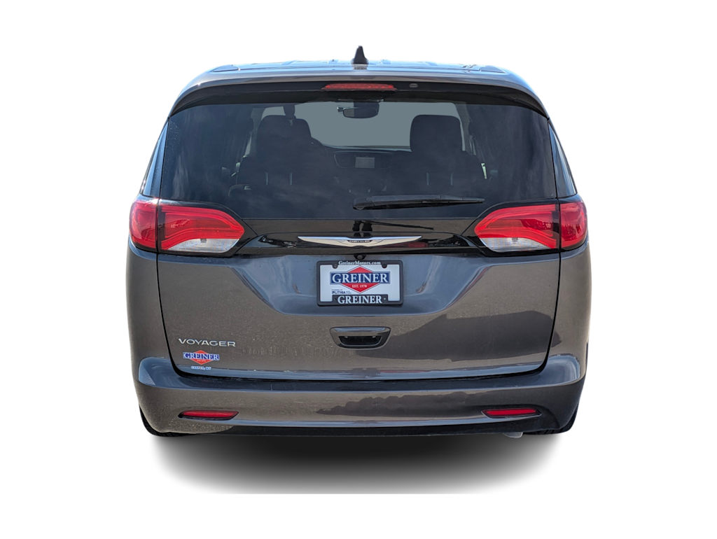 Thumbnail: 2023 Chrysler Voyager - 5