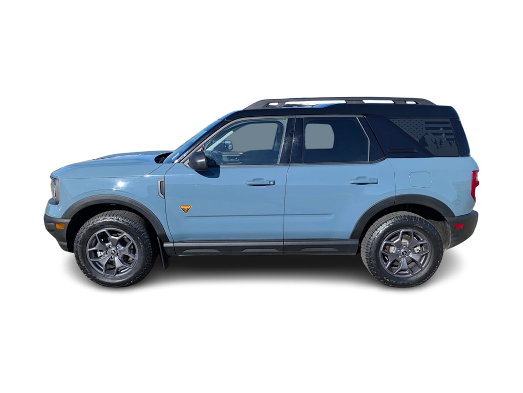 Thumbnail: 2022 Ford Bronco Sport - 3