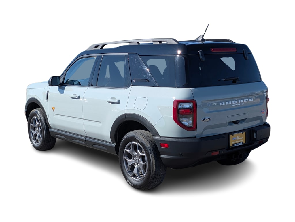 Thumbnail: 2022 Ford Bronco Sport - 4