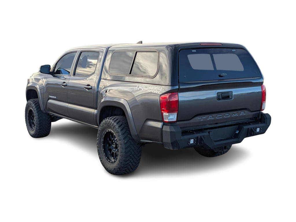 Thumbnail: 2025 Ford Maverick - 32