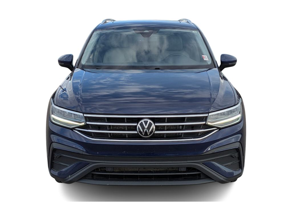 Thumbnail: 2022 Volkswagen Tiguan - 6