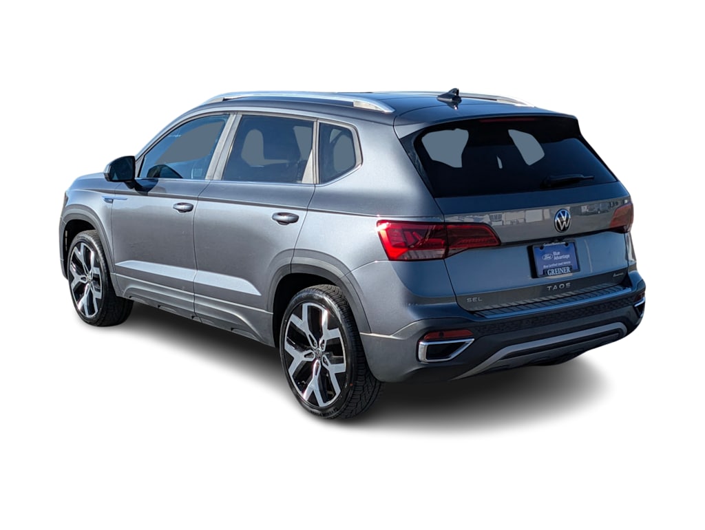 Thumbnail: 2023 Volkswagen Taos - 4