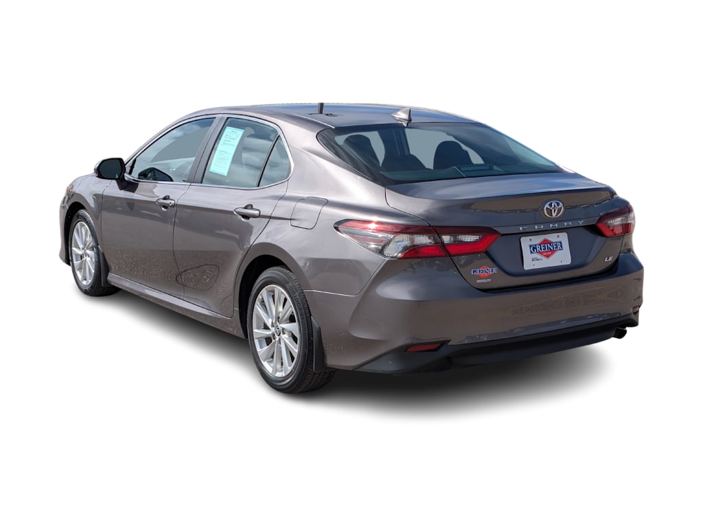 2023 Toyota Camry LE 4