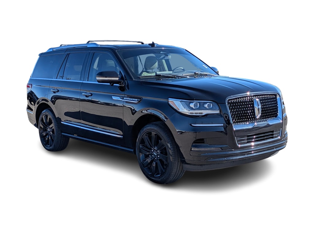 Thumbnail: 2023 Lincoln Navigator - 19