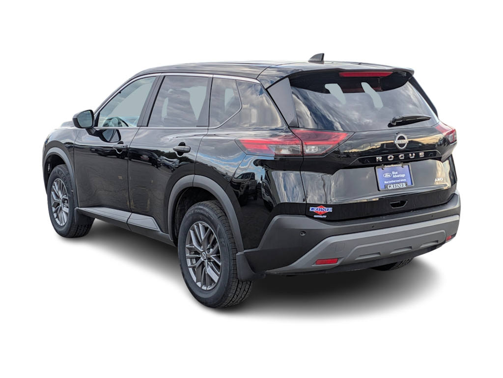 Thumbnail: 2023 Nissan Rogue - 4