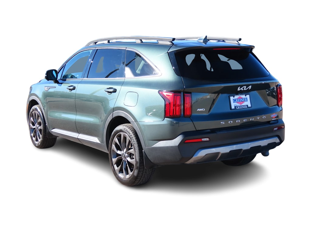 Thumbnail: 2022 Kia Sorento - 4
