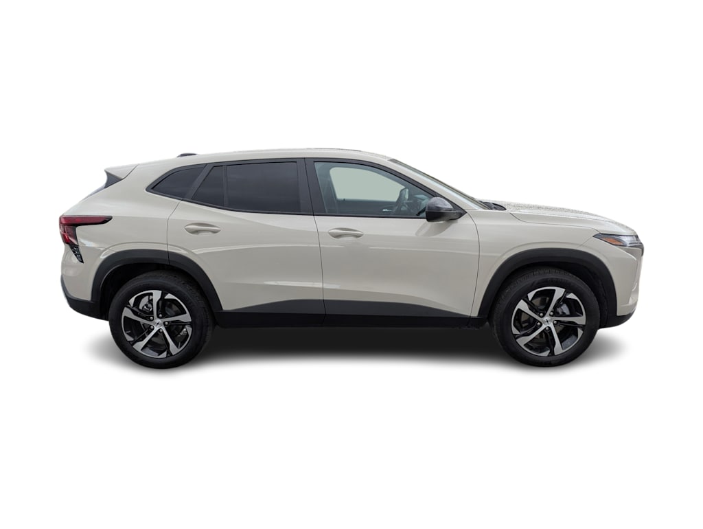 Thumbnail: 2026 Chevrolet Trax - 22