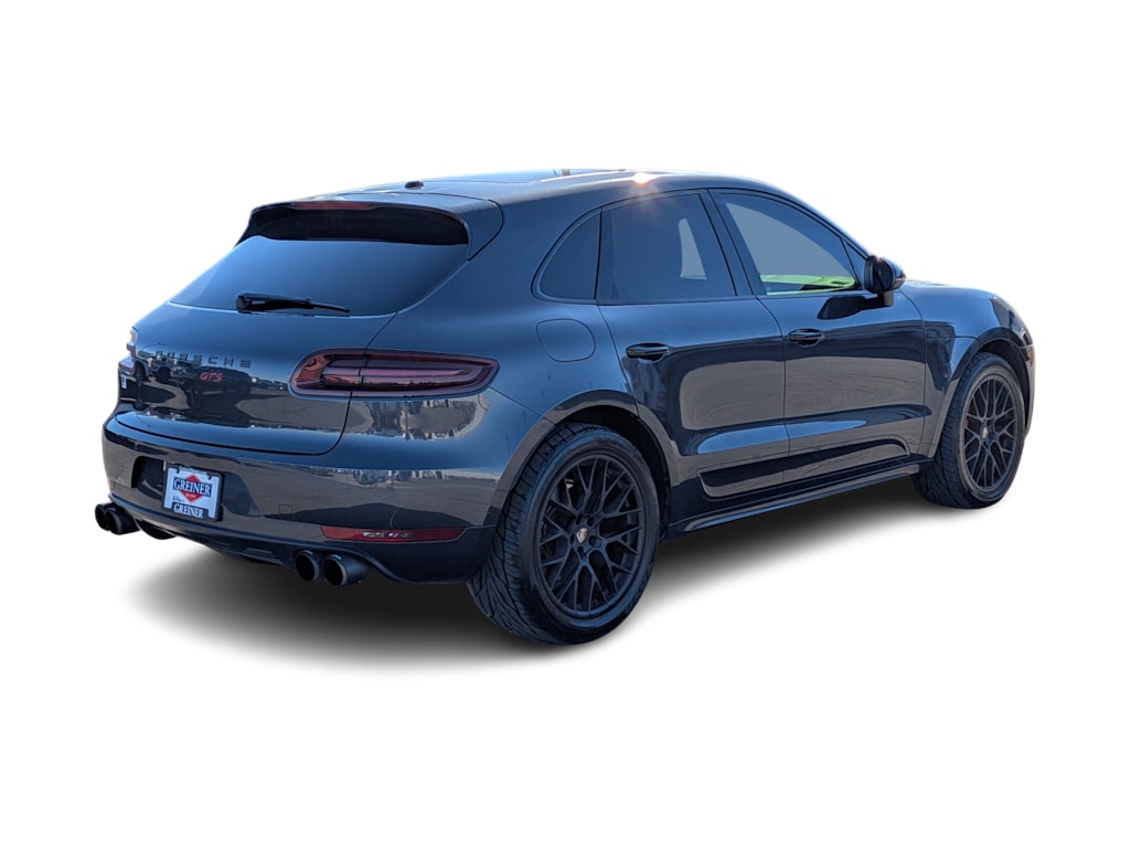 Thumbnail: 2017 Porsche Macan - 21