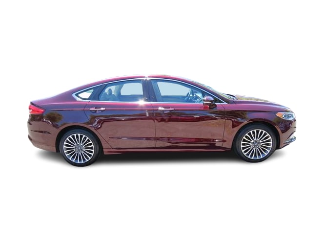 Thumbnail: 2017 Ford Fusion - 16