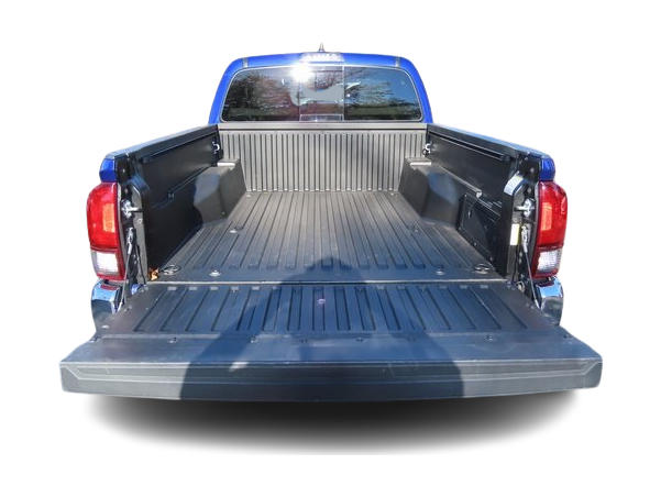 Thumbnail: 2023 Toyota Tacoma - 17